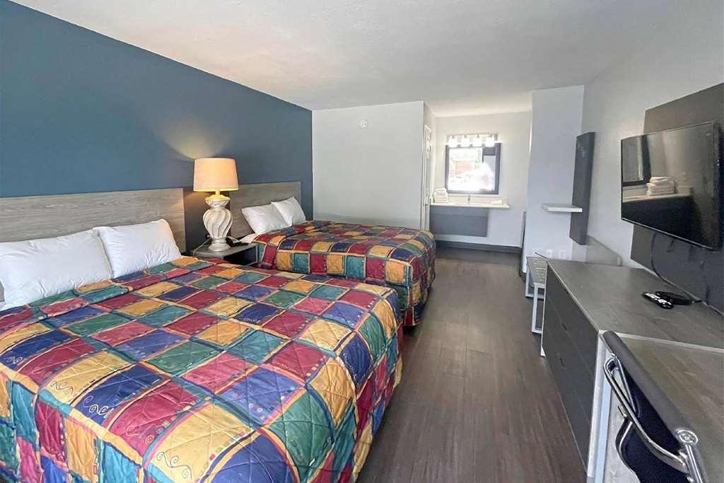 Travelodge By Wyndham Pigeon Forge Dollywood Lane Szoba fotó